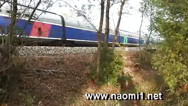 る記述させしたが、彼女のお気に入り赤色のスニーカー 無料 イケメン アダルト 動画