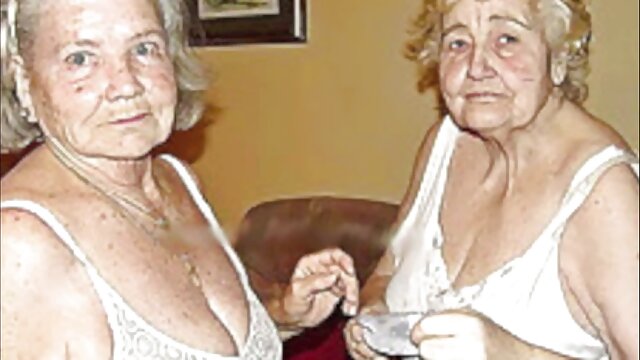Barbara取得コックで膣と精液オン彼女の顔 無料 イケメン アダルト 動画