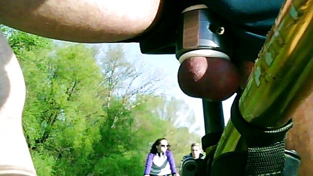 友達と赤ちゃんは母親のスリットを舐めた イケメン 動画 av