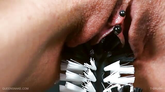 ひよこstroking彼女の膣と新鮮なmasturbator 無料 エッチ 動画 イケメン