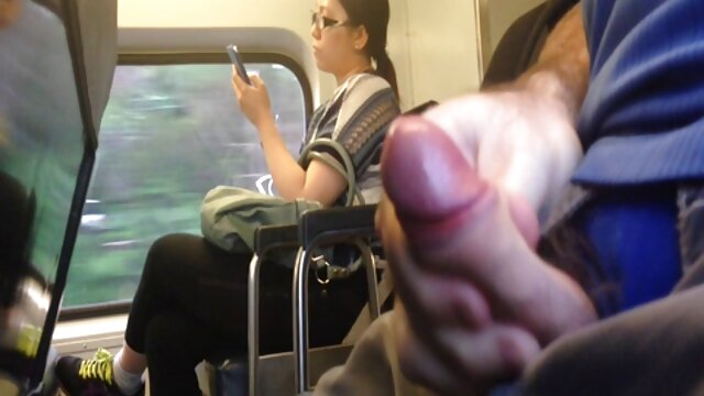 温泉は黒女の子は顔の兼を持っています イケメン アダルト 動画