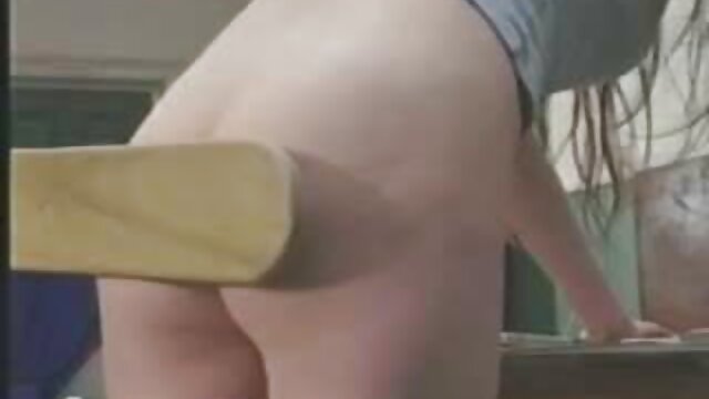 彼の恋人が彼女の膣と彼のコックを撫でるようにカメラで撮影された男 イケメン クンニ 動画